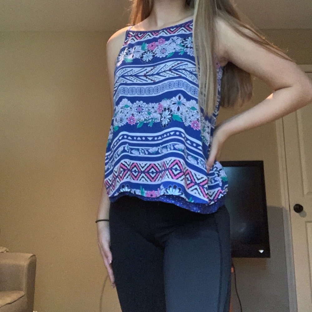 ❤️💗blue floral tank top